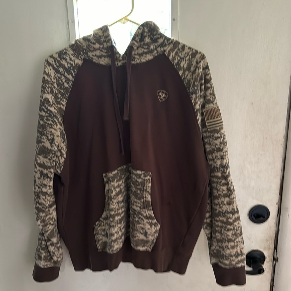 Ariat Hoodie